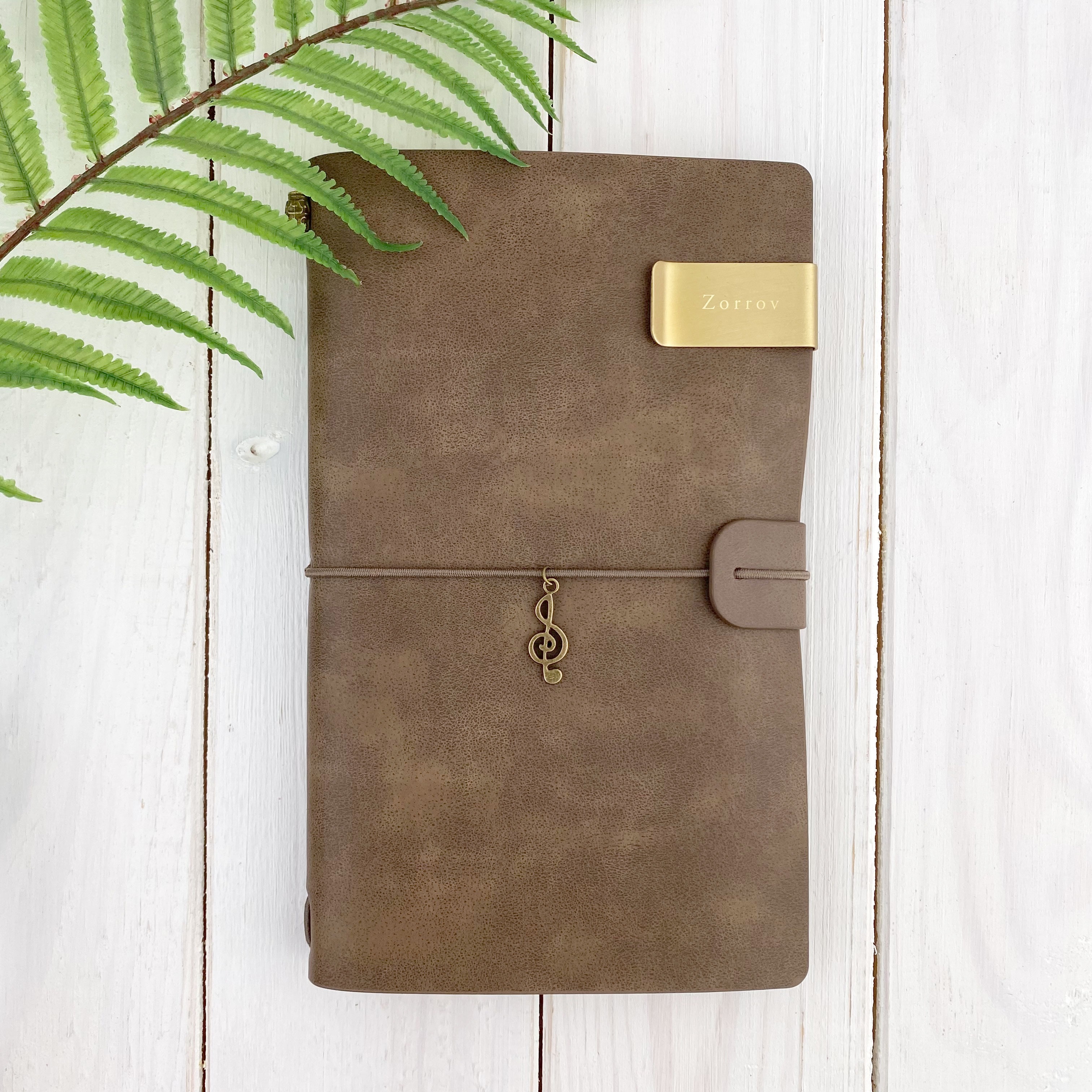 Блокнот Zorrov Vintage "Скрипичный ключ" 80 листов со сменными блоками коричневый - фото 1 Блокнот Zorrov Vintage "Скрипичный ключ" 80 листов со сменными блоками коричневый - фото 1 - Блокноты