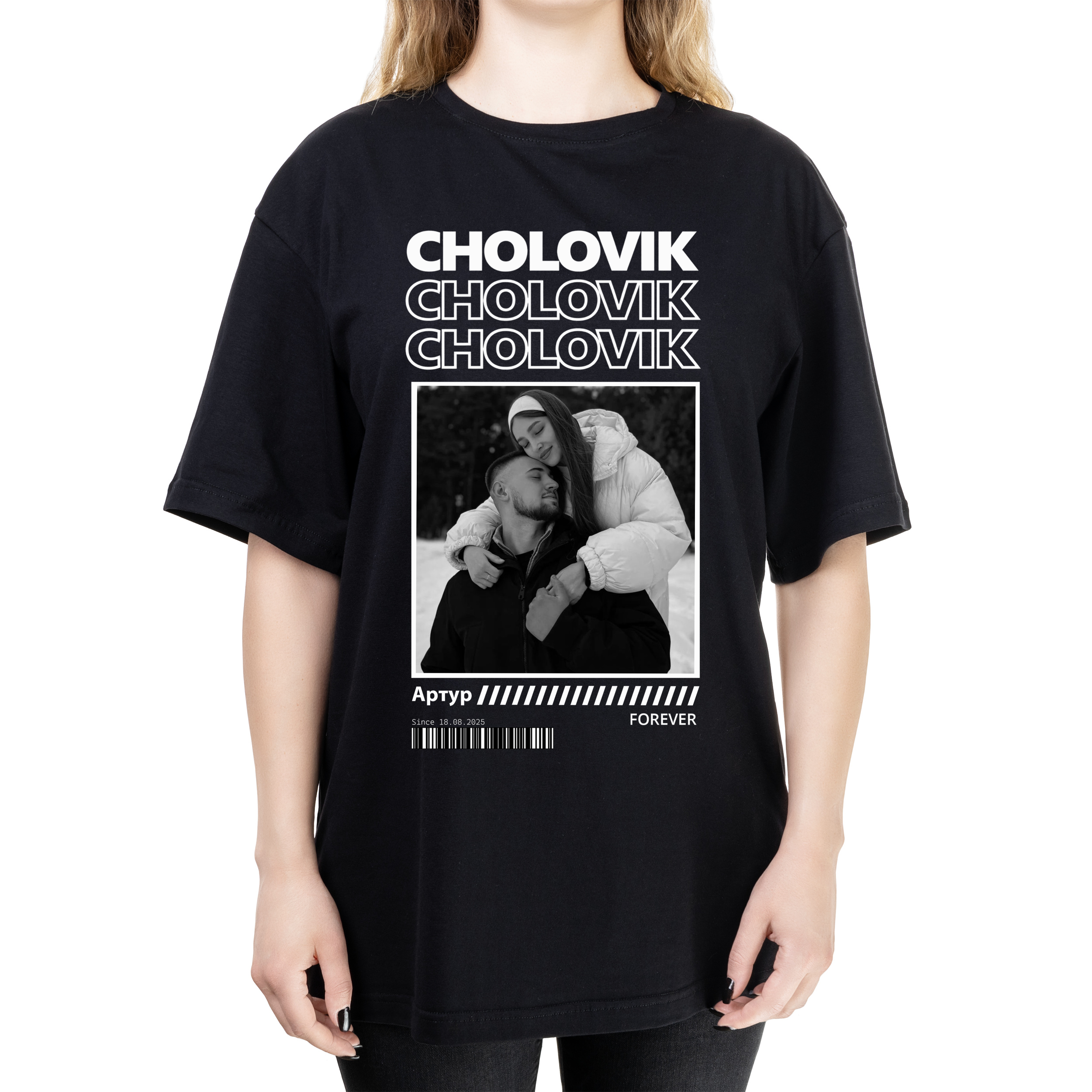 Футболка жіноча оверсайз чорна бавовна/еластан А3 розміру Cholovik (з вашими фото, ім'ям та датою) S - фото 1 - Футболки