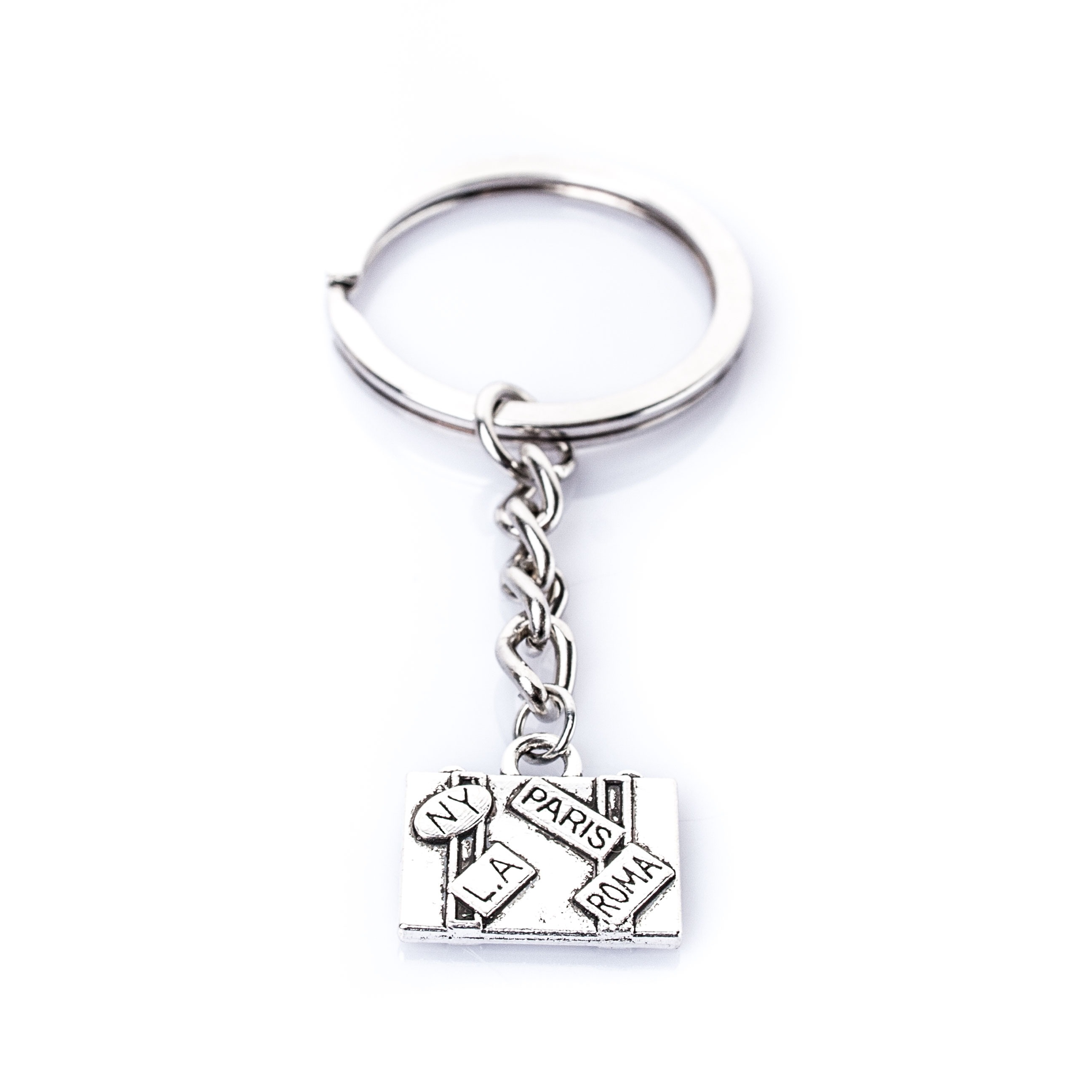 Брелок Zorrov Vintage Чемоданчик серебристый - фото 1 - Брелоки